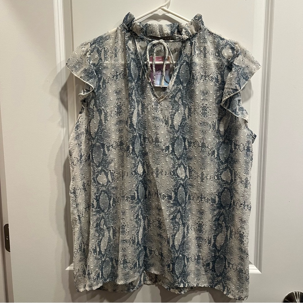 Pixi & Ivy Sheer Multicolored Blouse Women’s Size L